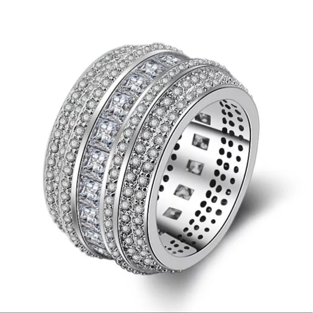 💯 NEW LUXURY 925 STERLING SILVER DIAMOND RING, CUTE RING, SHINY RING. - Picture 3 of 5